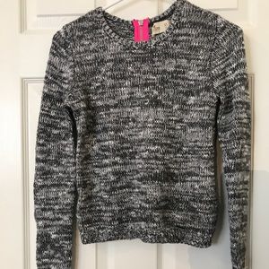 Gray and white Hollister sweater